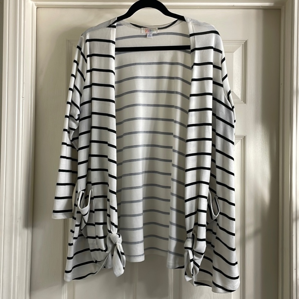 Lularoe Caroline